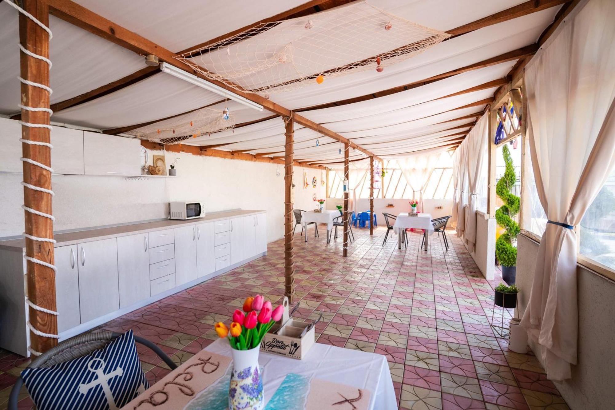 Casa Irina 2Mai Otel Două Mai Dış mekan fotoğraf